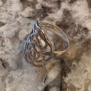 Vintage Sterling Silver Flower Ring, Stamped Thailand 925, Approx. Size 7